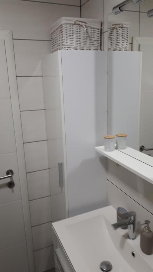 שיבניק Apartman Hidden Gem מראה חיצוני תמונה