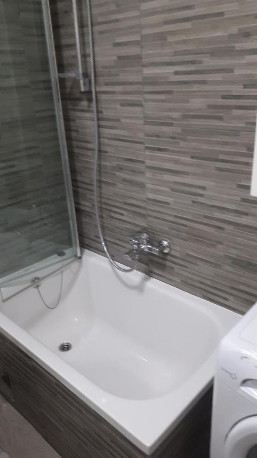 שיבניק Apartman Hidden Gem מראה חיצוני תמונה