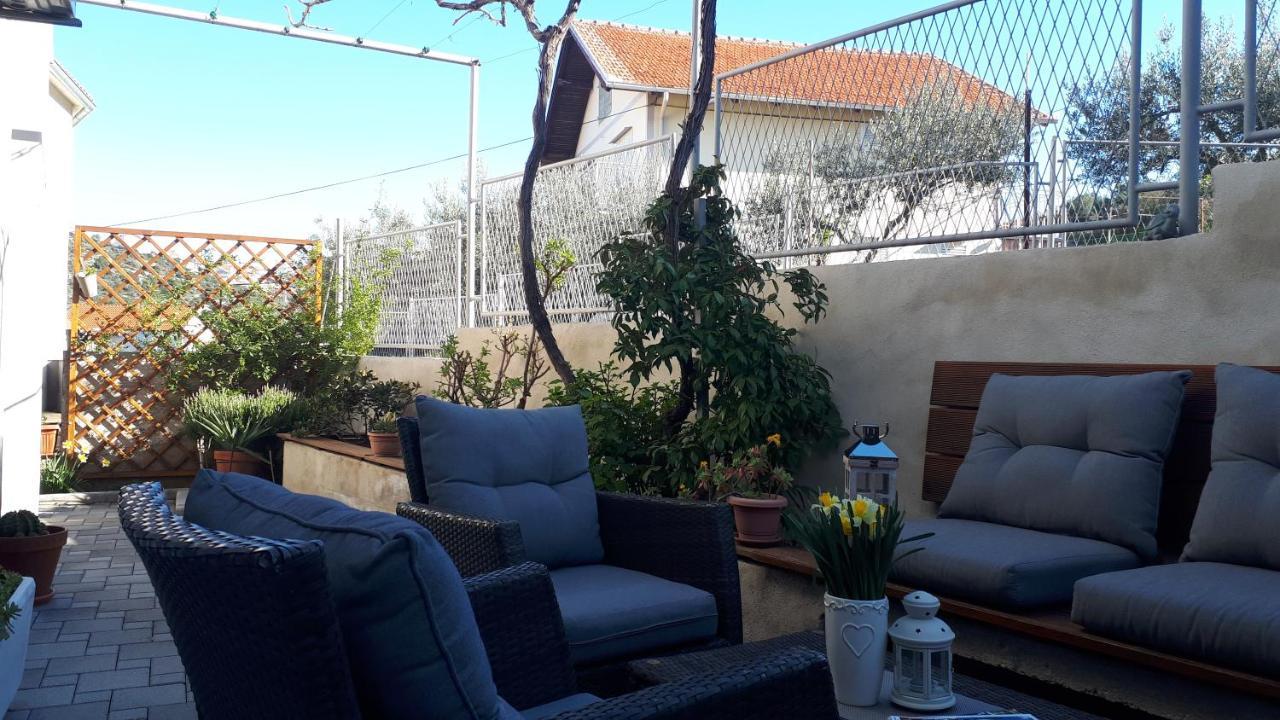 שיבניק Apartman Hidden Gem מראה חיצוני תמונה