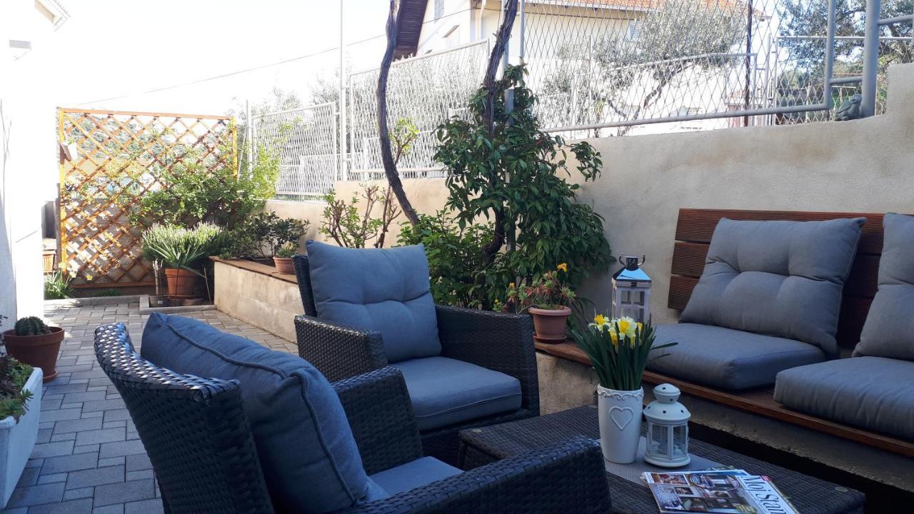 שיבניק Apartman Hidden Gem מראה חיצוני תמונה